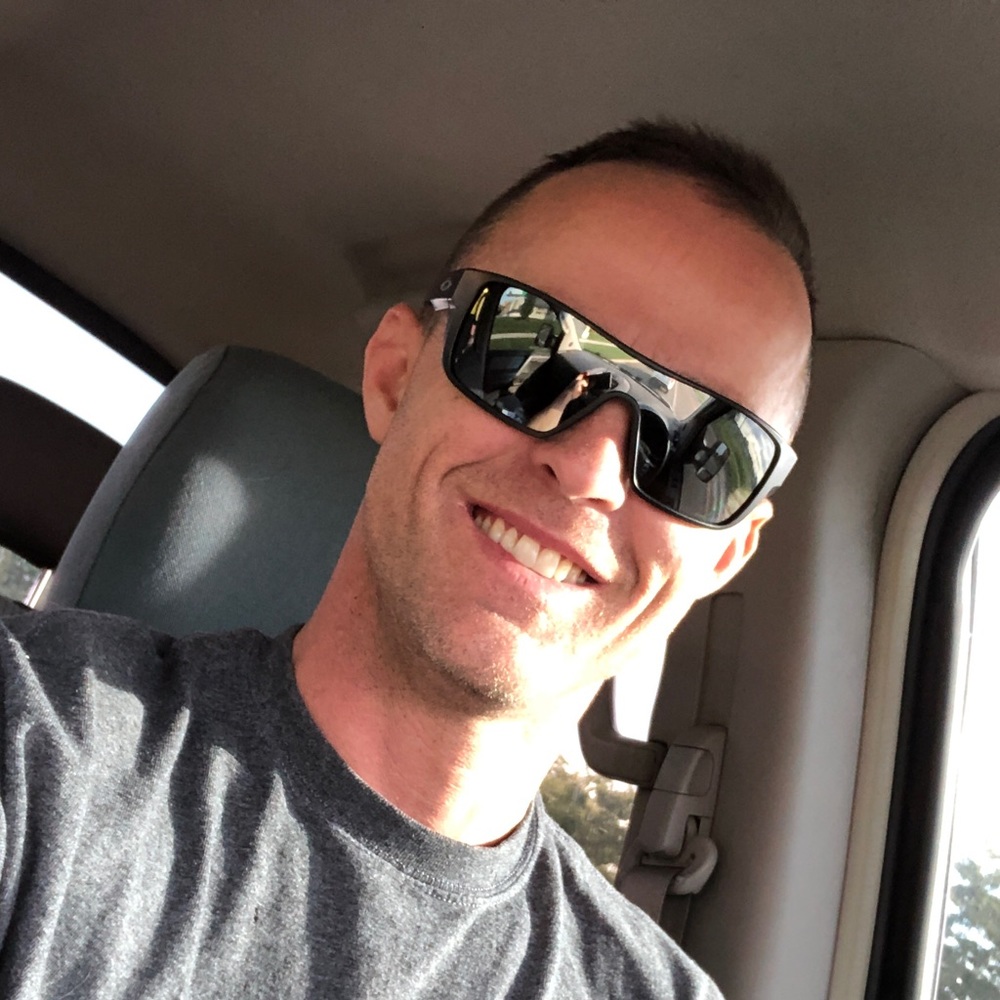 Meet your Posher, Lee